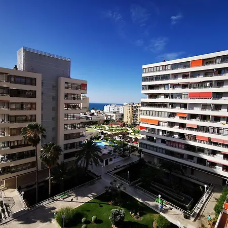 Nogalera Reformado 83m2 Торремолинос