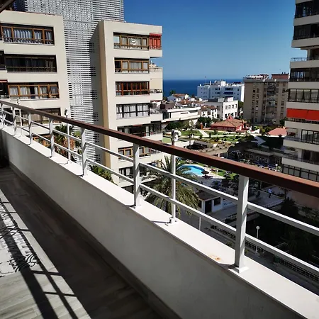 Nogalera Reformado 83m2 * Торремолинос