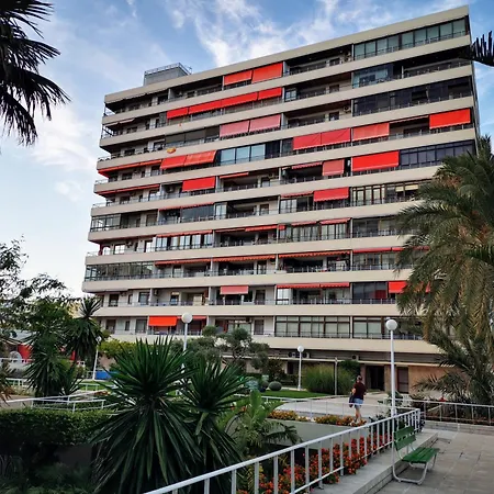 Nogalera Reformado 83m2 Торремолинос